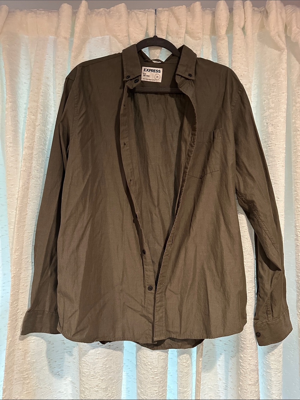 Express Men's Olive Green Lightweight Slim Soft Wash Button-Up Shirt - Large